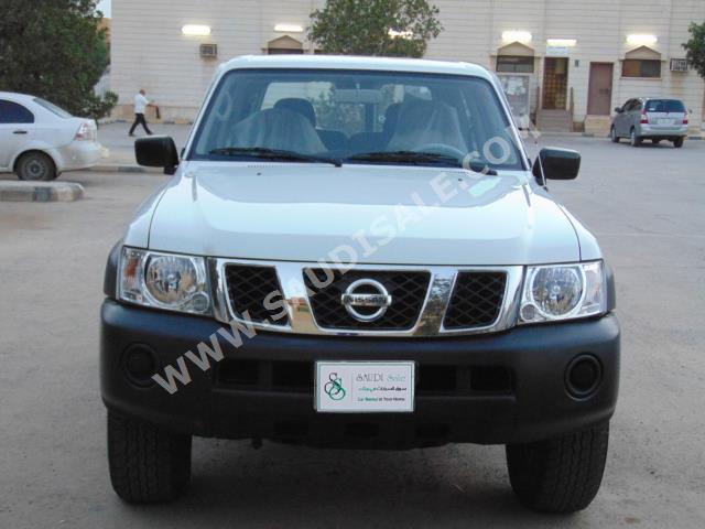 2015 نيسان باترول ربع