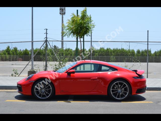 2021 بورش 911 كاريرا
