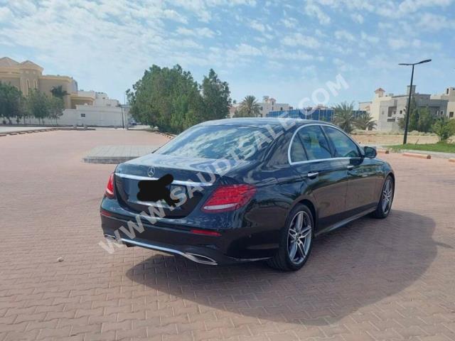 2020 مرسيدس - بنز إي 200 أي إم جي