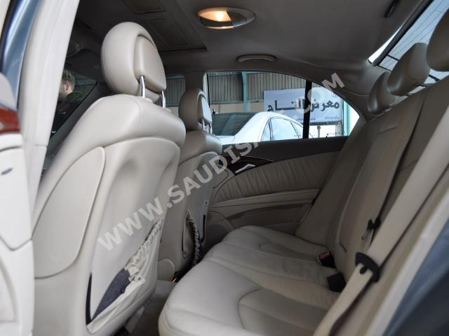 2005 Mercedes-Benz E 240