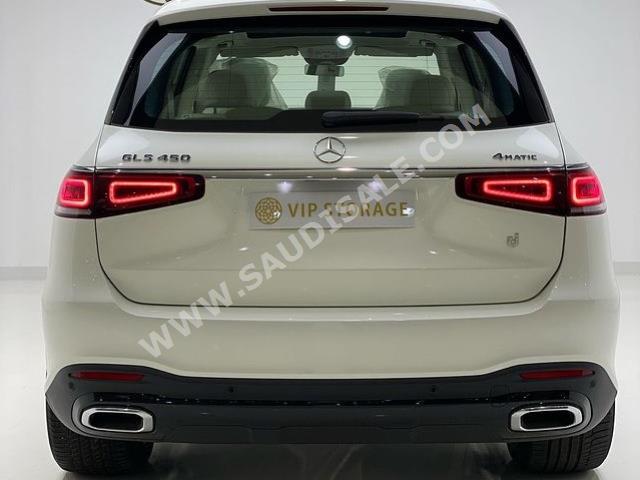 2022 مرسيدس - بنز جي إل إس 450