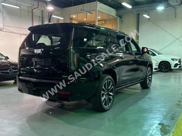 2023 كاديلاك اسكاليد سبورت