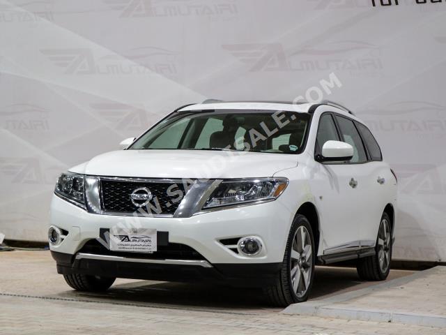 2014 نيسان باثفايندر