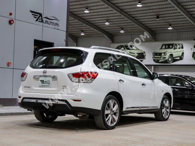 2014 نيسان باثفايندر