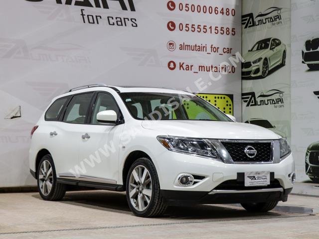 2014 نيسان باثفايندر