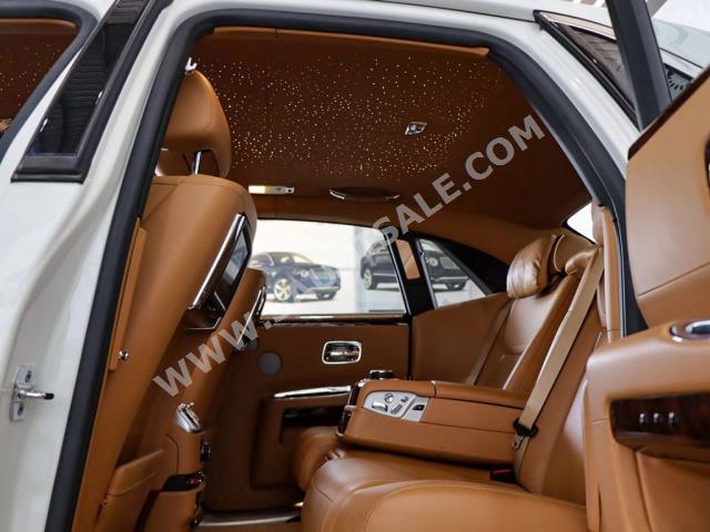 2017 رولز رويس قوست