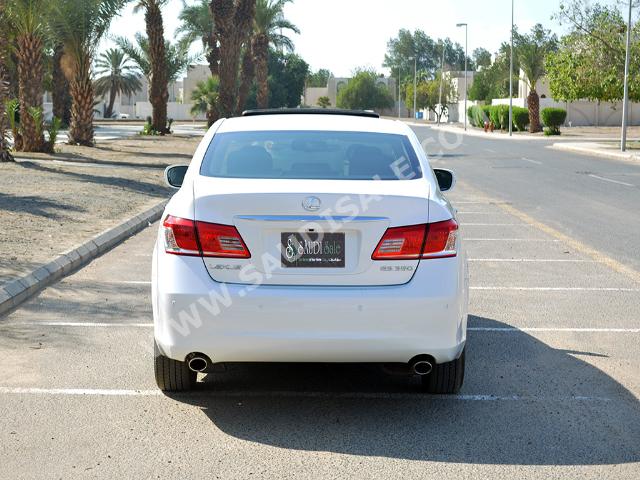 2011 Lexus ES 350