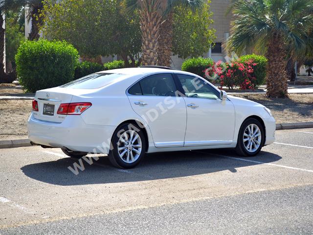 2011 Lexus ES 350