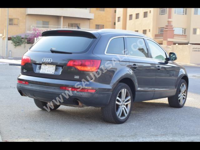 2007 اودي كيو 7