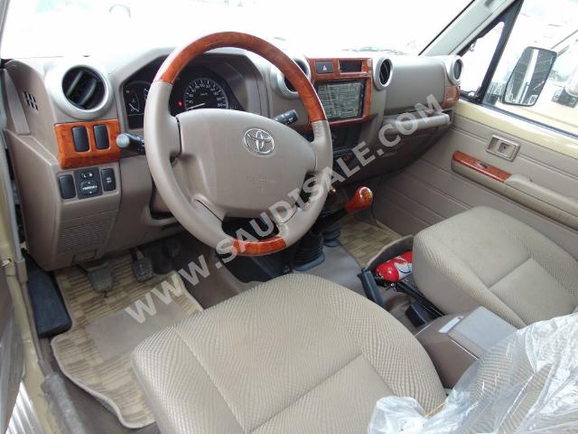 2015 Toyota Land Cruiser