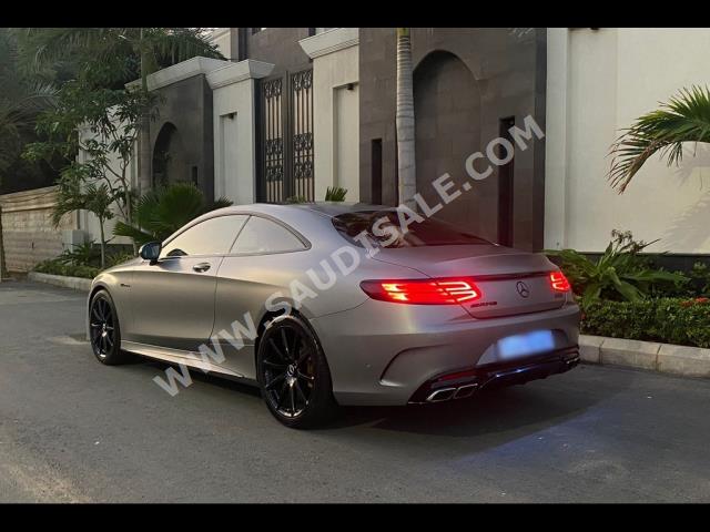 2015 مرسيدس - بنز إس 63 كوبيه
