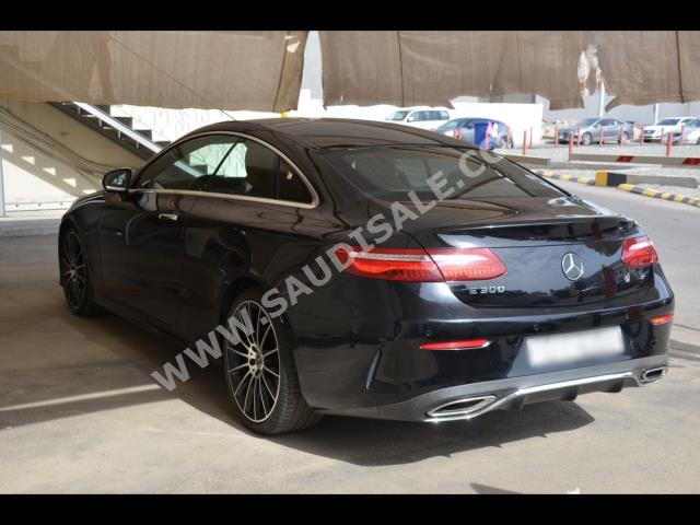 2017 مرسيدس - بنز إي 300 كوبيه