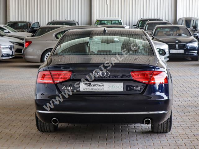 2011 اودي اي 8 ال