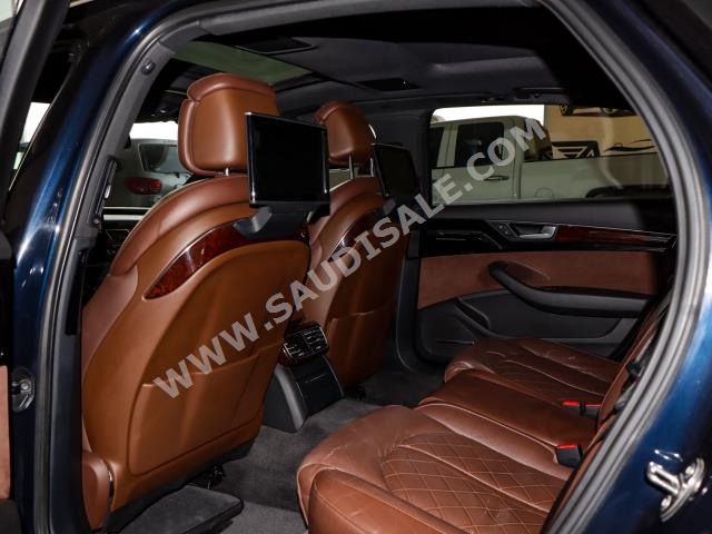 2011 اودي اي 8 ال