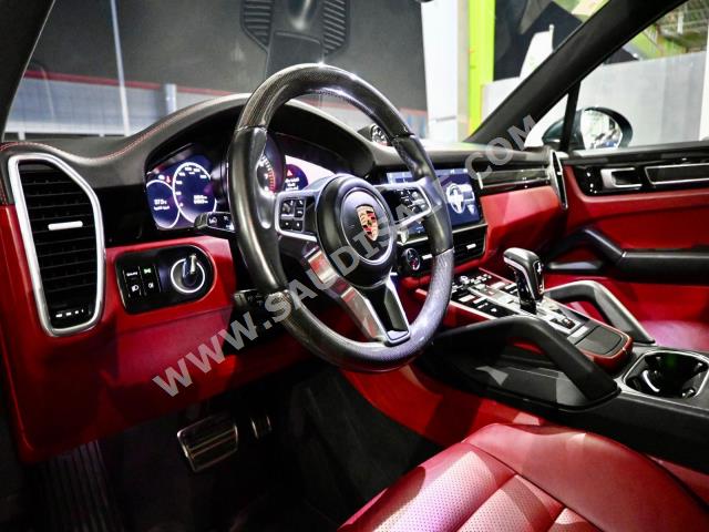 2019 بورش كايين اس