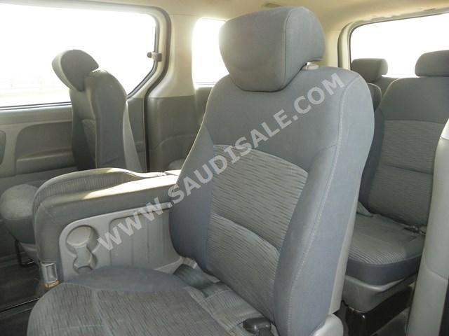 2009 Hyundai H1