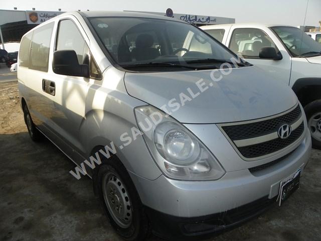2009 Hyundai H1
