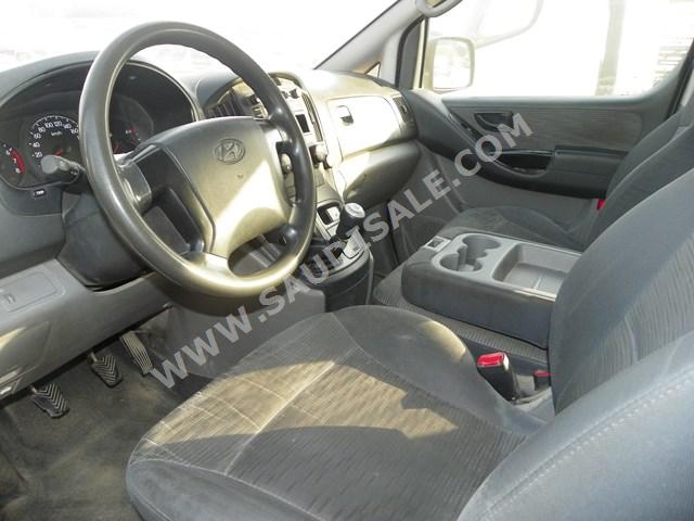 2009 Hyundai H1