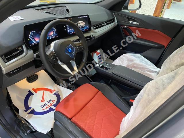 2024 بي ام دبليو الفئة اكس 2