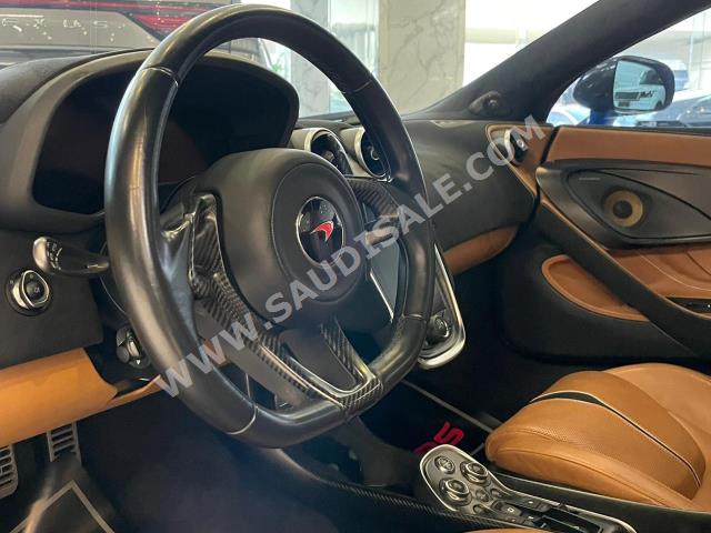 2018 مكلارين 570 اس سبايدر