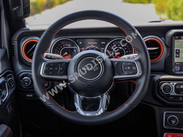 2023 Jeep GLADIATOR Sand Runner