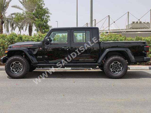 2023 Jeep GLADIATOR Sand Runner