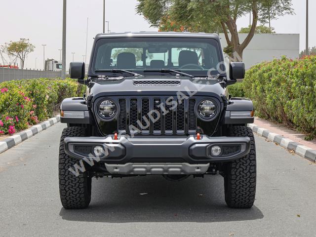 2023 Jeep GLADIATOR Sand Runner
