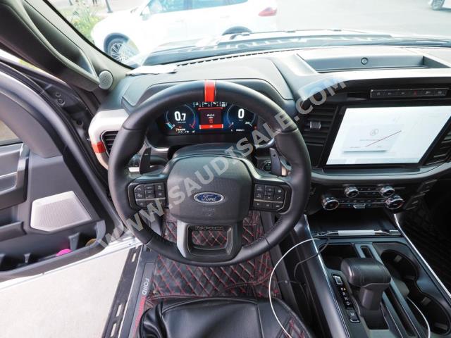 2022 فورد اف 150 رابتور