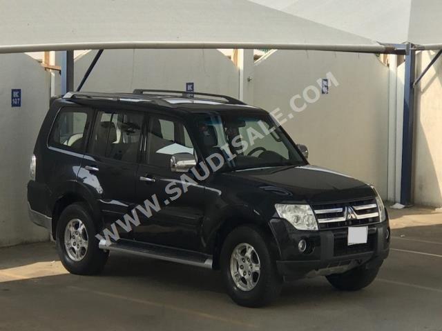 2008 متسوبيشي باجيرو