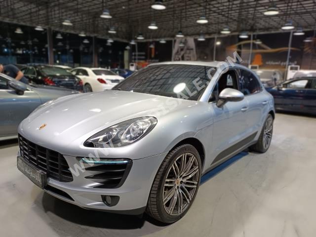 2015 بورش ماكان اس