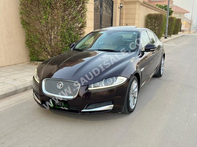 2013 جاكوار اكس اف