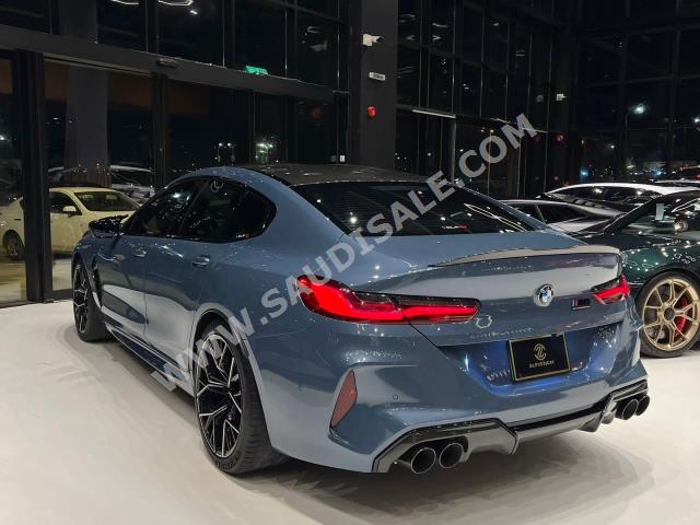 2020 بي ام دبليو الفئة ام إم 8 كومبيتيشن