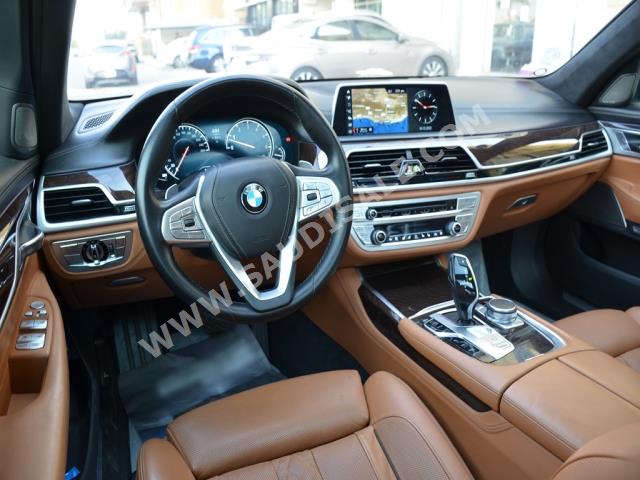 2018 بي ام دبليو الفئة السابعة 740 إل أي