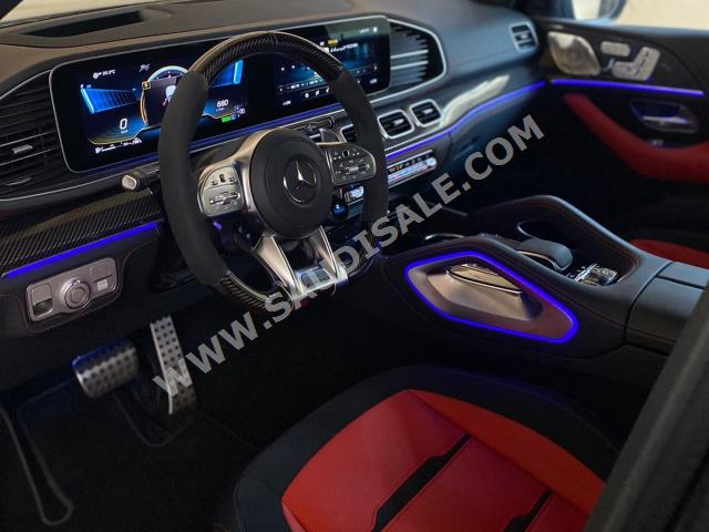 2022 مرسيدس - بنز جي إل إي 63إس أي إم جي