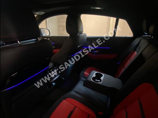 2022 مرسيدس - بنز جي إل إي 63إس أي إم جي