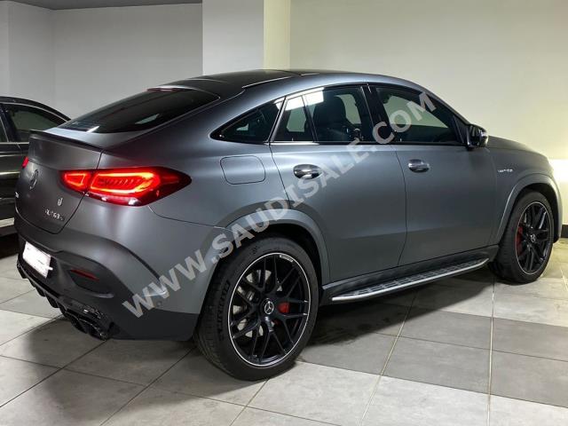 2022 مرسيدس - بنز جي إل إي 63إس أي إم جي