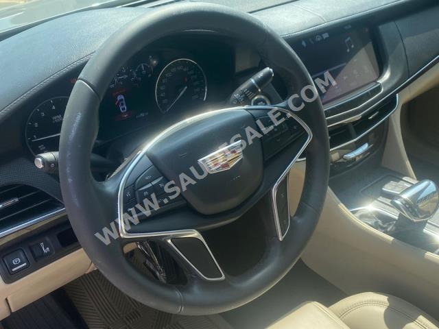 2018 كاديلاك سي تي 6