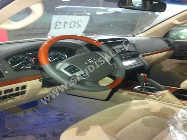 2013 Toyota Land Cruiser GXR