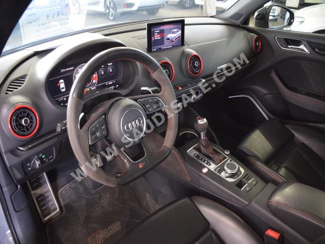 2018 Audi RS3