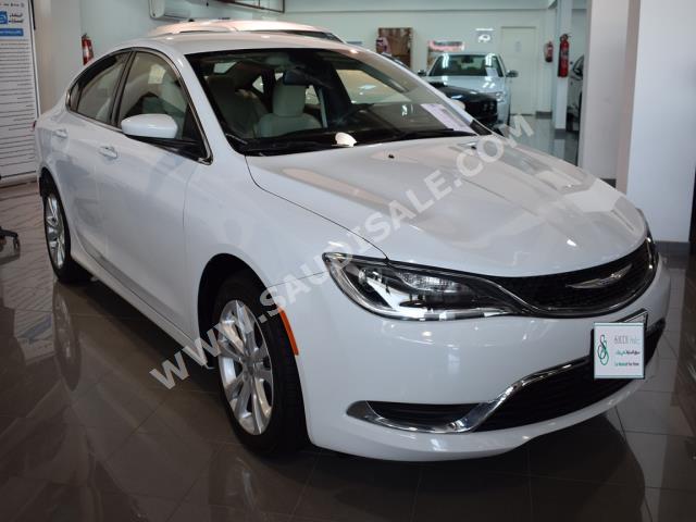 2016 كرايسلر 200 سي ليمتد