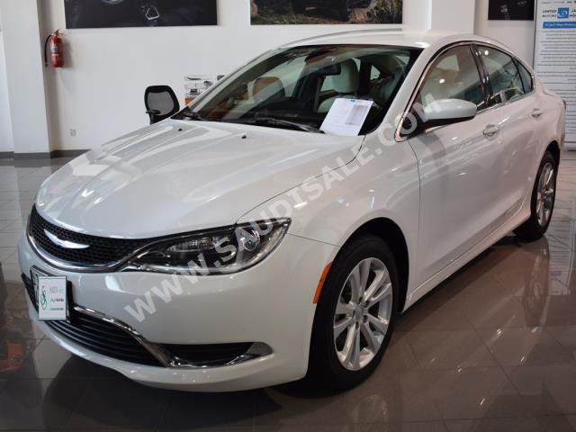 2016 كرايسلر 200 سي ليمتد