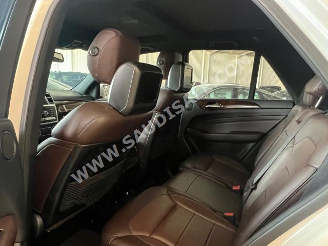 2013 مرسيدس - بنز إم إل 350