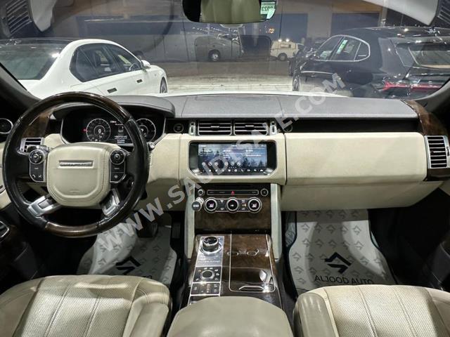 2017 لاند روفر رينج روفر فوج