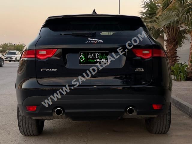 2017 Jaguar F-Pace