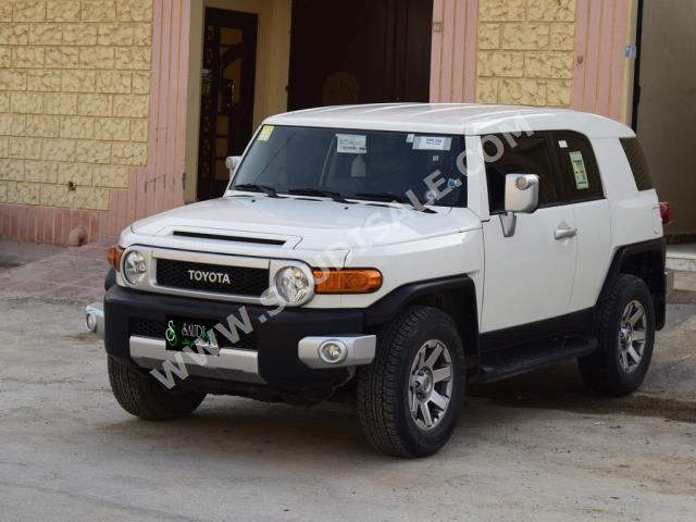 2016 Toyota FJ Cruiser 1