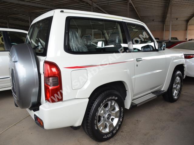 2017 نيسان باترول سفاري