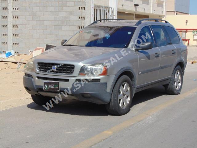 2004 Volvo XC90