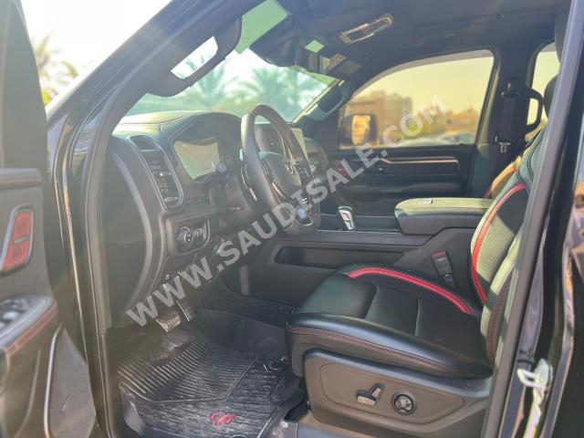 2022 دودج رام تي ار اكس