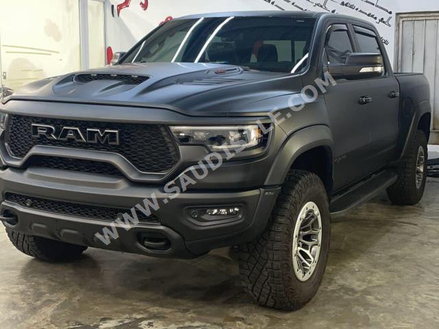 2022 دودج رام تي ار اكس