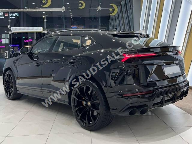 2020 لمبرجيني اوروس